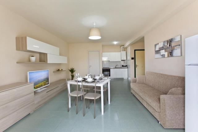 Residence "Canta" เปสการา ภายนอก รูปภาพ