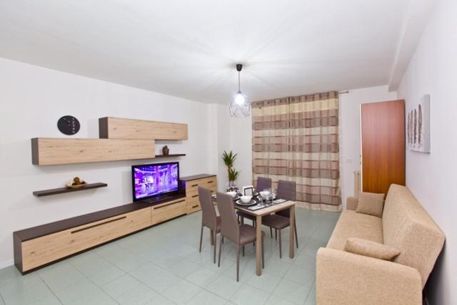 Residence "Canta" เปสการา ภายนอก รูปภาพ
